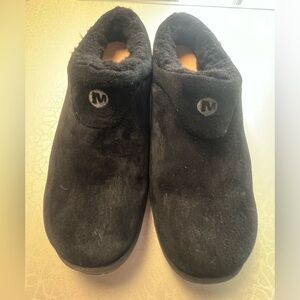 Merrell | Women’s Encore Ice Slip-On moccasin shoes. Size: 9.5